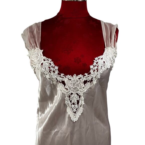 Vintage NOS Dentelle light pink silky satin peignoir set gown & robe size S - Picture 2 of 14